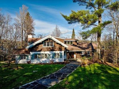 /international/ca/10-ch-de-la-pointe-greenshields-sainte-agathe-des-monts-quebec-110099527781/