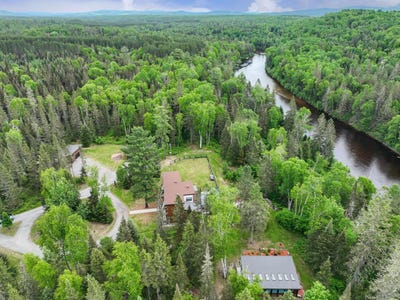 /international/ca/5568-route-de-l-ascension-riviere-rouge-quebec-110100371719/