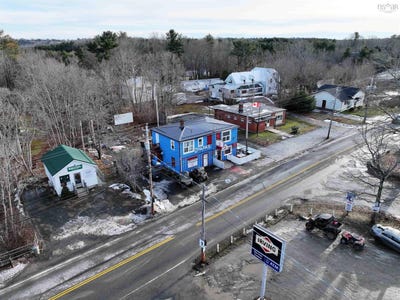 /international/ca/5257-highway-10-new-germany-nova-scotia-110108344647/