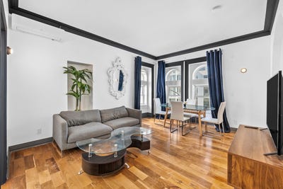 /international/ca/1226-rue-drummond-5-montreal-ville-marie-quebec-110099823743/?lang=zh-cn