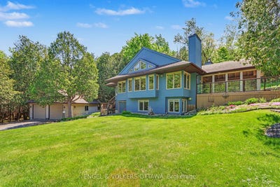 /international/ca/4637-northwoods-drive-constance-bay-dunrobin-kilmaurs-woodlawn-ontario-110108410992/
