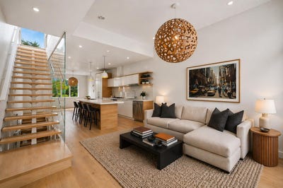 /international/ca/1889-w-2nd-avenue-vancouver-british-columbia-110107630459/