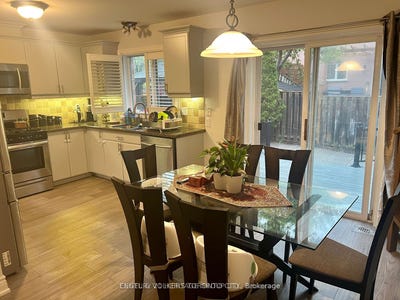 /international/ca/805-sisler-avenue-main-newmarket-ontario-110108656313/