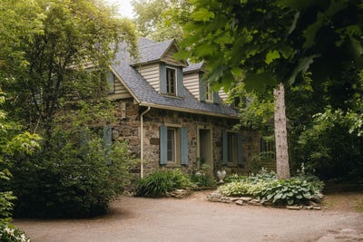 /international/ca/228-boul-marie-victorin-boucherville-quebec-110108988531/?lang=pt