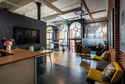 /international/ca/76-rue-st-paul-quebec-la-cite-limoilou-quebec-110099124480/