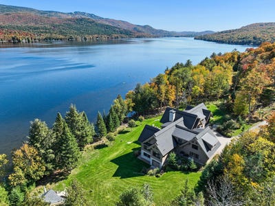 /international/ca/1238-1240-allee-des-rondins-lac-tremblant-nord-quebec-110108934171/