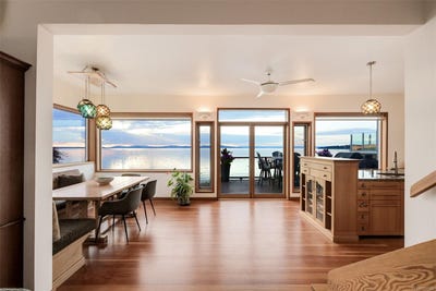 /international/ca/4971-cordova-bay-rd-saanich-british-columbia-110100678092/?lang=en