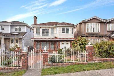 /international/ca/3240-clive-avenue-vancouver-british-columbia-110107076610/