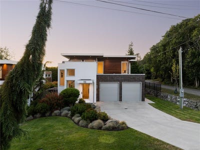 /international/ca/52-maquinna-st-oak-bay-british-columbia-110101125963/?lang=en