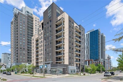 /international/ca/8-hickory-street-w-1004-waterloo-ontario-110108616589/