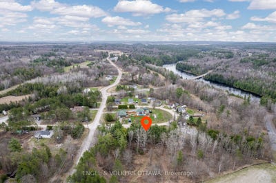 /international/ca/lot-10-devlin-crescent-mcnab-braeside-ontario-110106953494/
