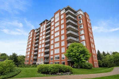 /international/ca/136-darlington-private-1008-hunt-club-windsor-park-village-and-area-ontario-110108098510/