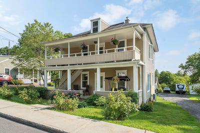 /international/ca/74-76-rue-principale-n-sutton-quebec-110101421823/?lang=en