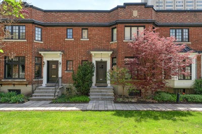 /international/ca/28-place-redpath-montreal-ville-marie-quebec-110099530162/