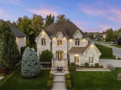 /international/ca/2-rue-de-dampierre-blainville-quebec-110103630480/