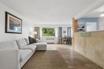 /international/ca/2494-cornwall-avenue-207-vancouver-british-columbia-110108677891/