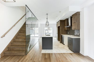 /international/ca/4750-rue-des-francs-bourgeois-boisbriand-quebec-110107993163/