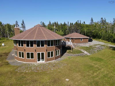 /international/ca/458-maple-drive-cape-george-nova-scotia-110100973411/?lang=en