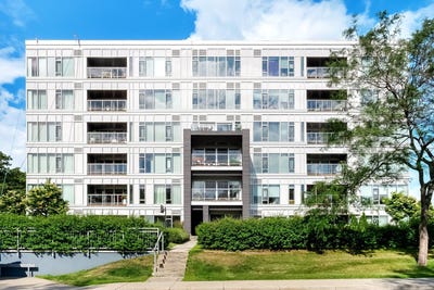 /international/ca/2050-boul-rene-levesque-o-507-quebec-sainte-foy-sillery-cap-rouge-quebec-110097694291/