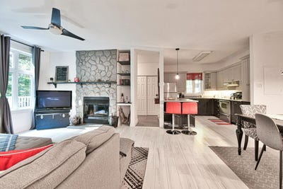 /international/ca/155-ch-de-la-falaise-mont-tremblant-quebec-110099072575/