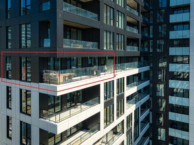 /international/ca/505-rue-de-l-escale-1002-brossard-quebec-110099775587/