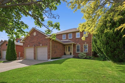 /international/ca/1245-creekside-drive-oakville-ontario-110108573877/