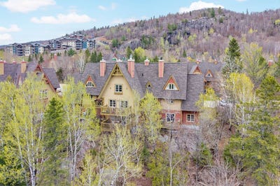 /international/ca/216-ch-de-la-foret-4-mont-tremblant-quebec-110108257942/