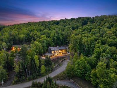 /international/ca/18-ch-de-la-grande-corniche-saint-sauveur-quebec-110108709717/