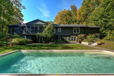/international/ca/40-rue-stockwell-lac-brome-quebec-110102452002/