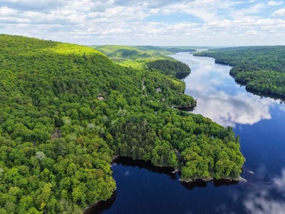 /international/ca/ch-panoramique-cantley-quebec-110108491121/