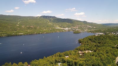 /international/ca/113-rue-cuttle-312-mont-tremblant-quebec-110108297842/