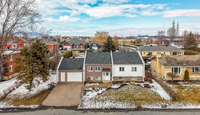 /international/ca/1046-av-nadeau-saint-cesaire-quebec-110107000811/