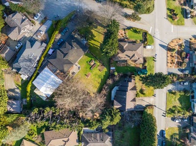 /international/ca/525-perth-avenue-coquitlam-british-columbia-110108353019/