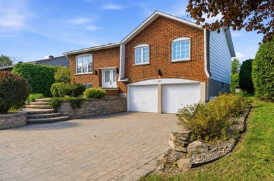 /international/ca/907-rue-beauchemin-saint-bruno-de-montarville-quebec-110108334993/