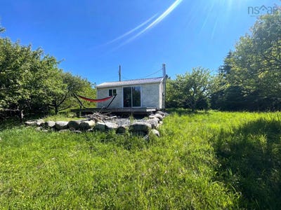/international/ca/woodenship-lane-lot-8-a-feltzen-south-nova-scotia-110108816621/