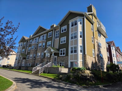 /international/ca/380-allee-des-cimes-2-mont-tremblant-quebec-110100915994/