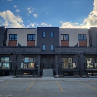 /international/ca/235-chapel-hill-drive-28-kitchener-ontario-110109157936/