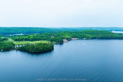 /international/ca/12-bigwin-island-118-lake-of-bays-ontario-110107570888/