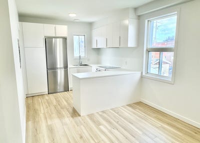 /international/ca/12-rue-des-bouleaux-o-3-quebec-la-cite-limoilou-quebec-110109101668/