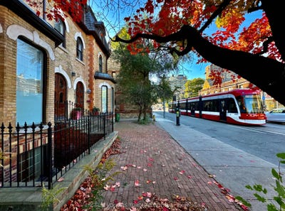 /international/ca/167-carlton-street-toronto-ontario-110100808247/