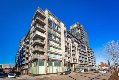 /international/ca/901-rue-de-la-commune-e-704-montreal-ville-marie-quebec-110099504165/?lang=zh-cn