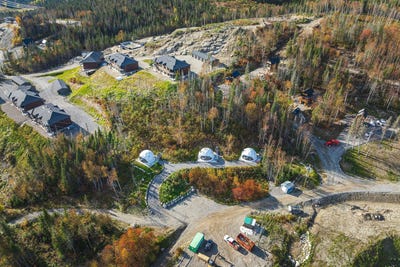 /international/ca/rue-du-massif-saint-david-de-falardeau-quebec-110101040749/?lang=zh-cn
