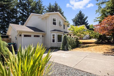 /international/ca/1273-noel-ave-comox-british-columbia-110101296748/?lang=zh-tw