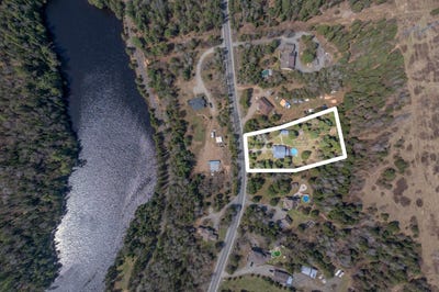/international/ca/560-rue-coupal-mont-tremblant-quebec-110097995828/