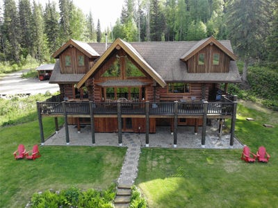 /international/ca/6584-corral-road-clearwater-saskatchewan-110106770323/
