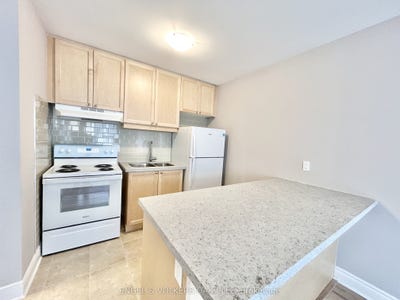 /international/ca/100-twenty-fifth-street-4-toronto-ontario-110107823185/