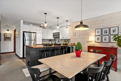 /international/ca/260-rue-du-mont-plaisant-9-mont-tremblant-quebec-110104179304/