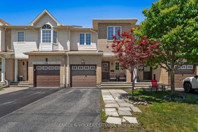 /international/ca/212-macoun-circle-hunt-club-south-keys-and-area-ontario-110108772691/