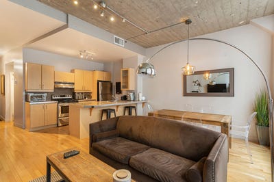 /international/ca/1449-rue-st-alexandre-504-montreal-ville-marie-quebec-110100621293/?lang=zh-cn