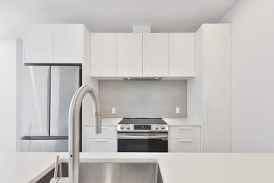 /international/ca/472-rue-de-la-congregation-b-montreal-le-sud-ouest-quebec-110107307664/